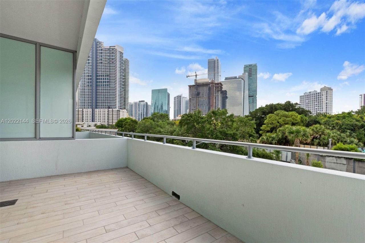 1600 SW 1 Ave , Unit 305, Miami, FL 33129 Photo