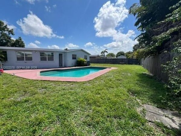 6921 NW 5th Ct , Unit 6921, Margate, FL 33063