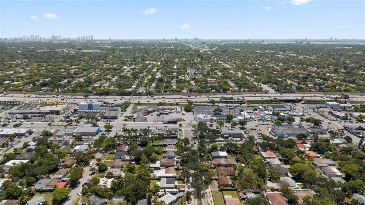 1075 NW 127th St , North Miami, FL 33168 Photo