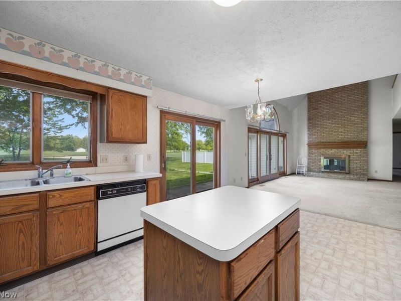 722 Jaycox Road, Avon Lake, OH 44012 Photo 10