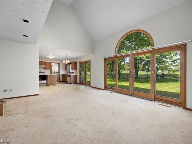 722 Jaycox Road, Avon Lake, OH 44012 Photo 2