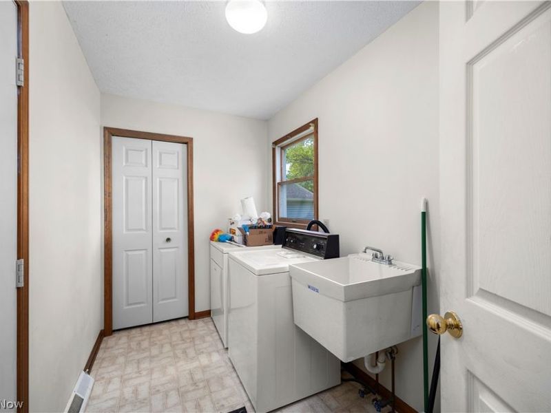 722 Jaycox Road, Avon Lake, OH 44012 Photo 20