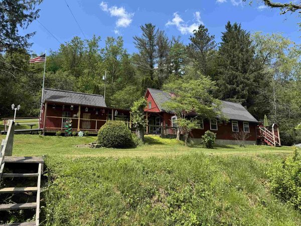 806 Indian Run Road, Salem, WV 26426