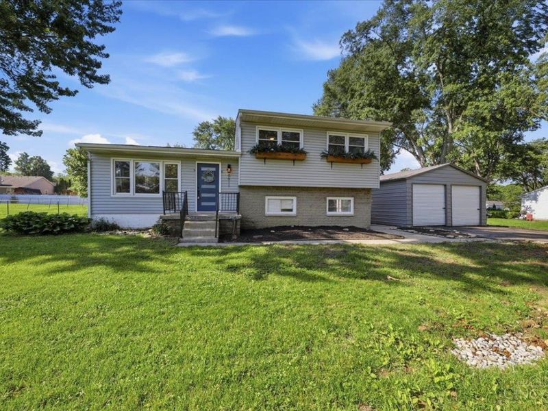 6611 Hendrickson Road, Middletown, OH 45044 Photo 5