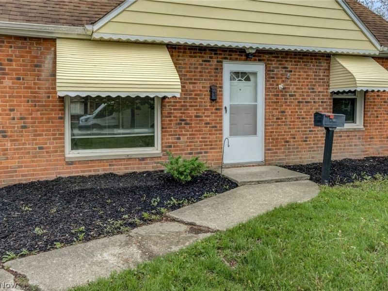 4706 W 158th Street, Cleveland, OH 44135 Photo 6