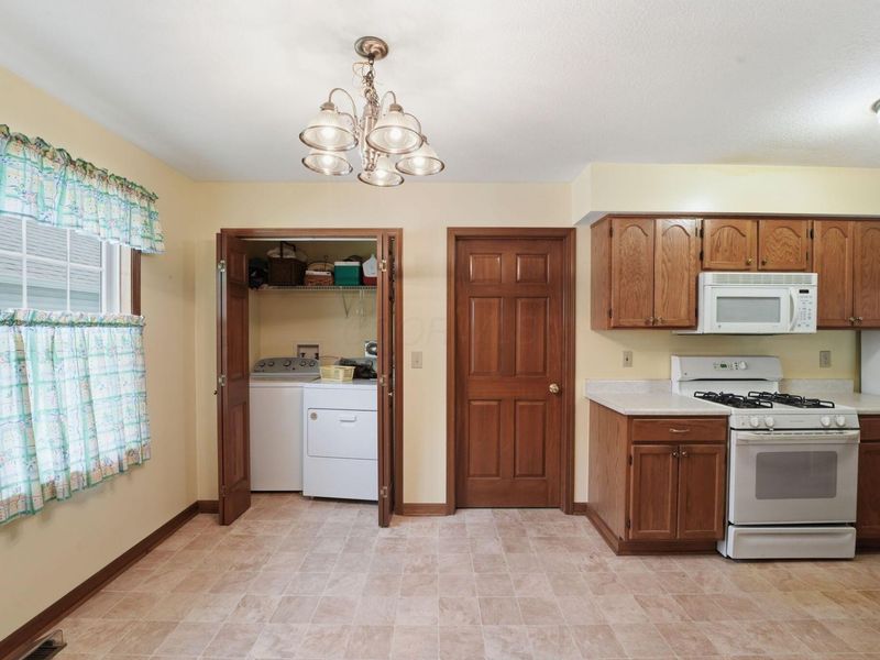 68 Barleycorn Drive, Sunbury, OH 43074 Photo 12