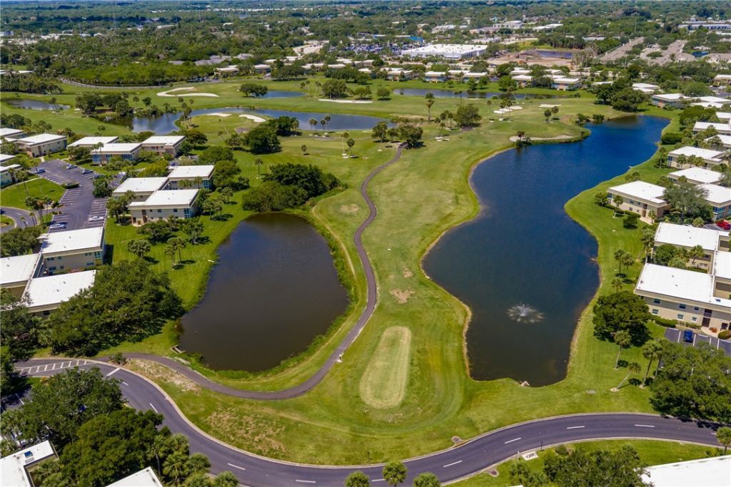 7 Vista Gardens Trail, Unit 204, Vero Beach, FL 32962 Photo