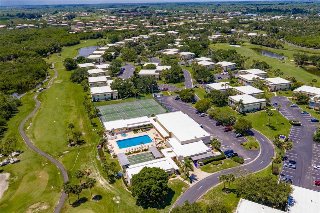 7 Vista Gardens Trail, Unit 204, Vero Beach, FL 32962 Photo