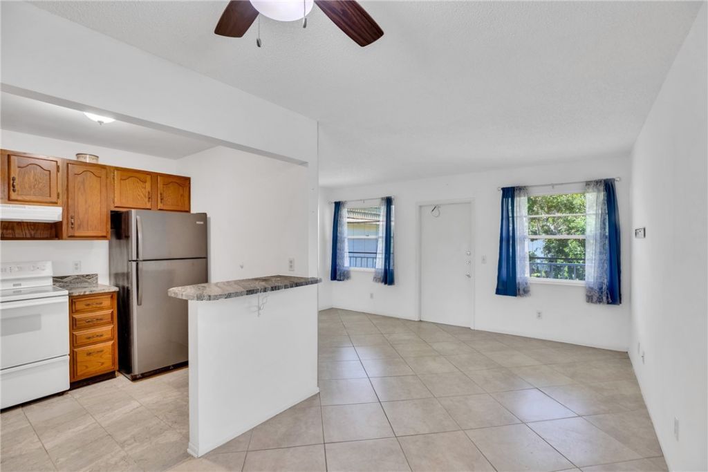 7 Vista Gardens Trail, Unit 204, Vero Beach, FL 32962 Photo