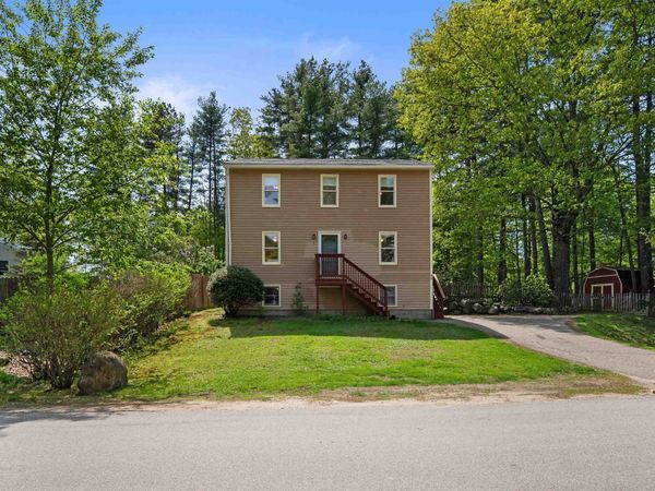 80 Woodlands Drive, Epping, NH 03042