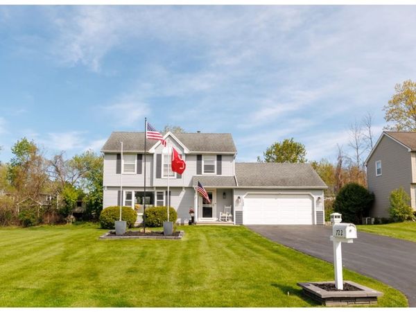 722 Brookeville Drive , Webster, NY 14580