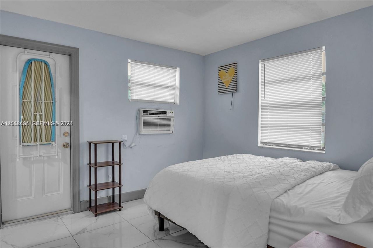 6036 Polk St , Unit 1, Hollywood, FL 33024 Photo