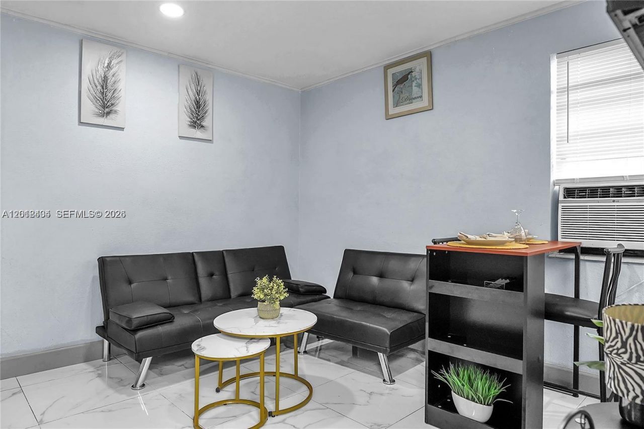 6036 Polk St , Unit 1, Hollywood, FL 33024 Photo