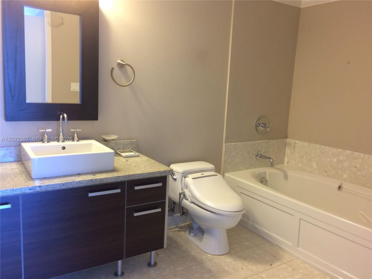 185 SW 7th St , Unit 1611, Miami, FL 33130 Photo