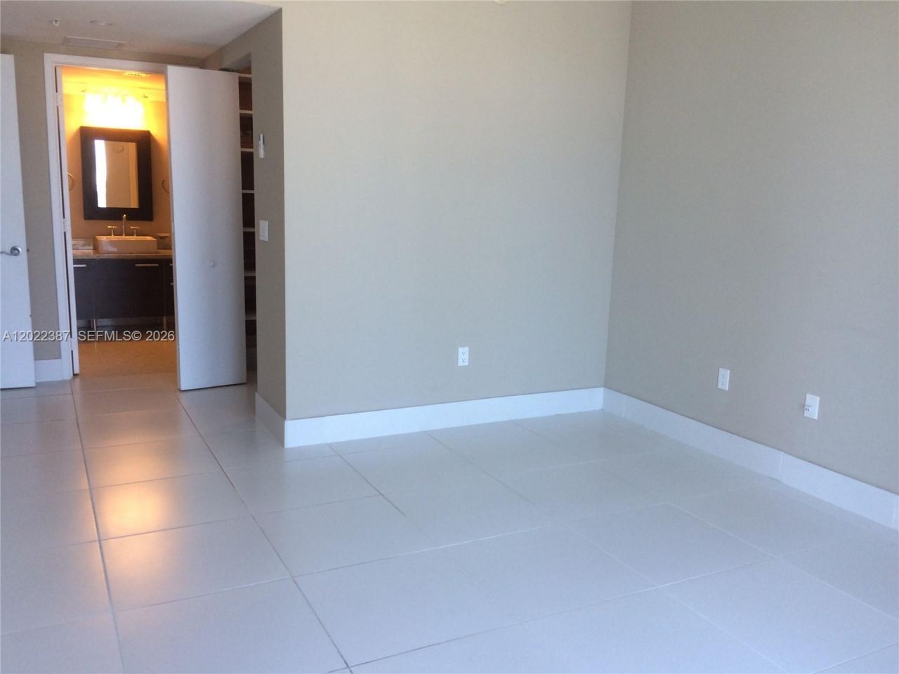 185 SW 7th St , Unit 1611, Miami, FL 33130 Photo
