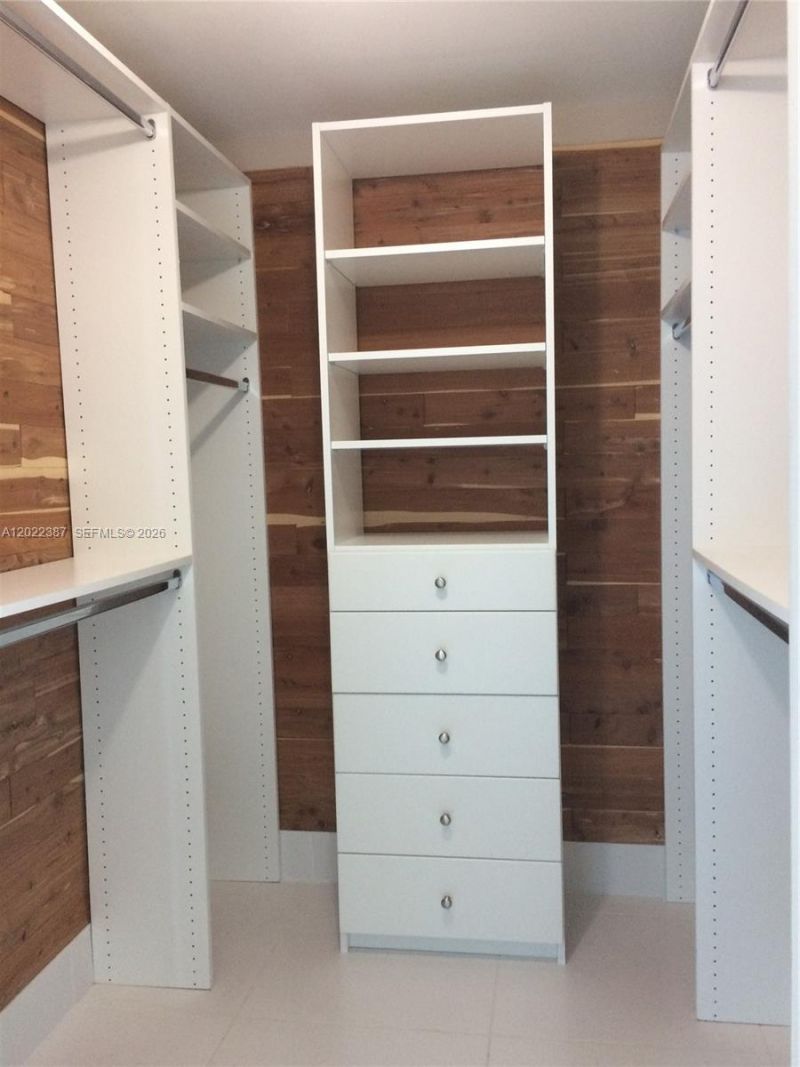 185 SW 7th St , Unit 1611, Miami, FL 33130 Photo