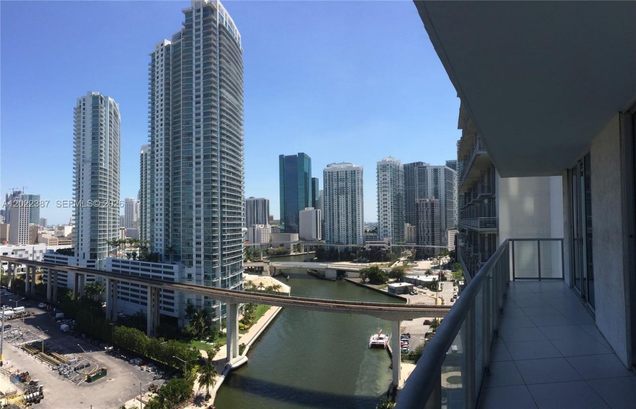 185 SW 7th St , Unit 1611, Miami, FL 33130 Photo