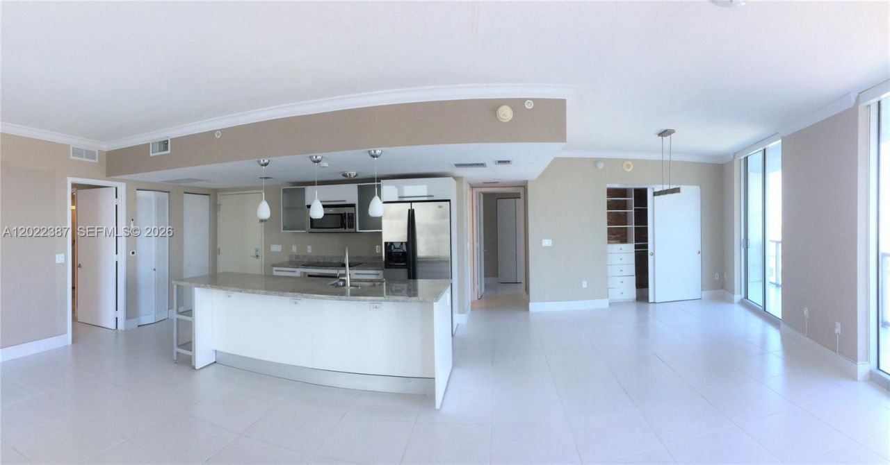 185 SW 7th St , Unit 1611, Miami, FL 33130 Photo