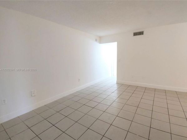 1265 W 24th St , Unit 108, Hialeah, FL 33010