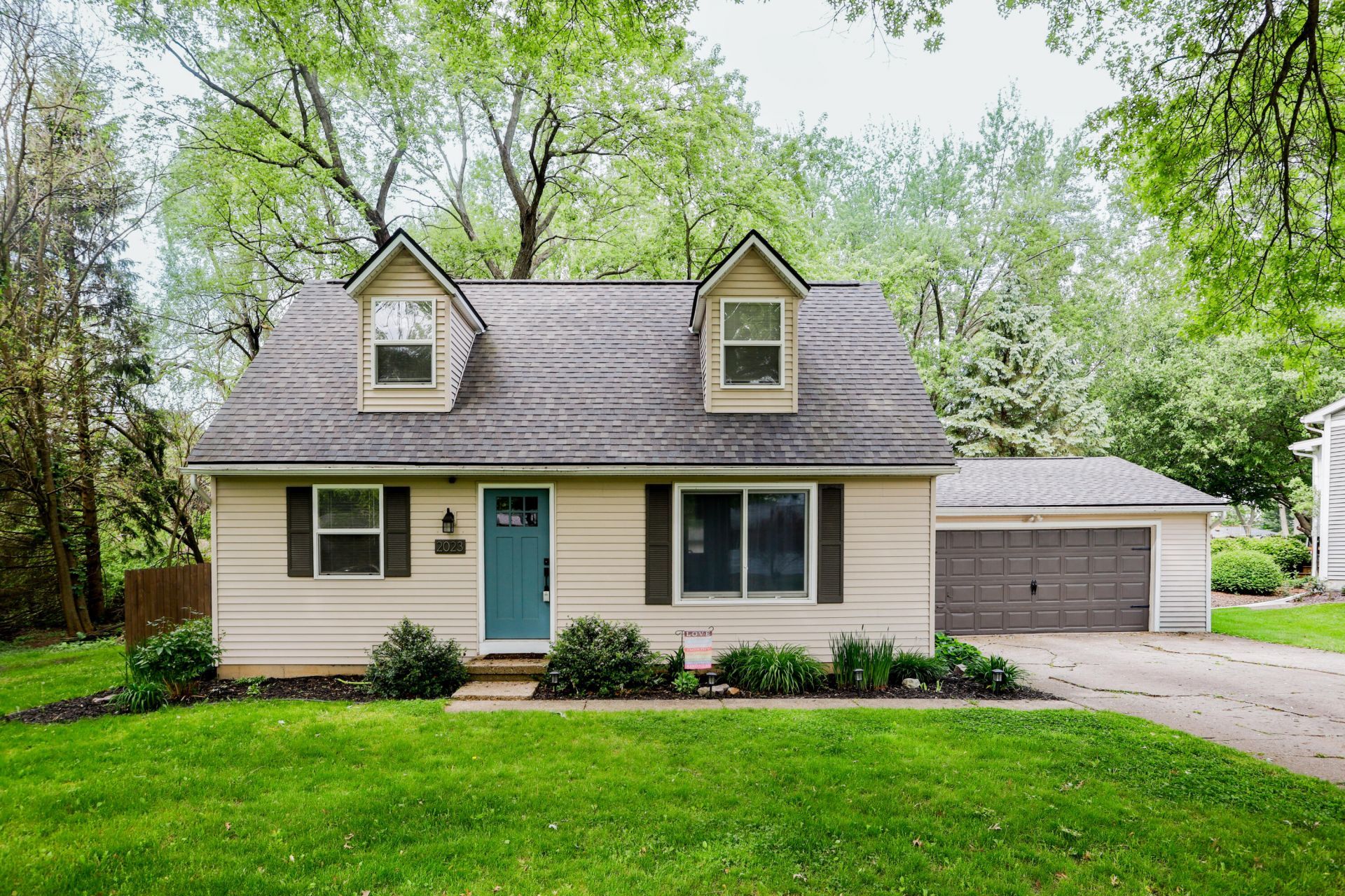 2023 Chaparral Street, Kalamazoo, MI 49006 Main Photo
