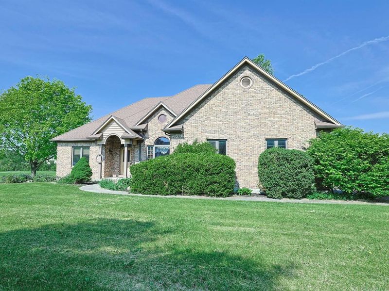 639 Deerhorn Trail, Yellow Springs, OH 45387 Photo 2