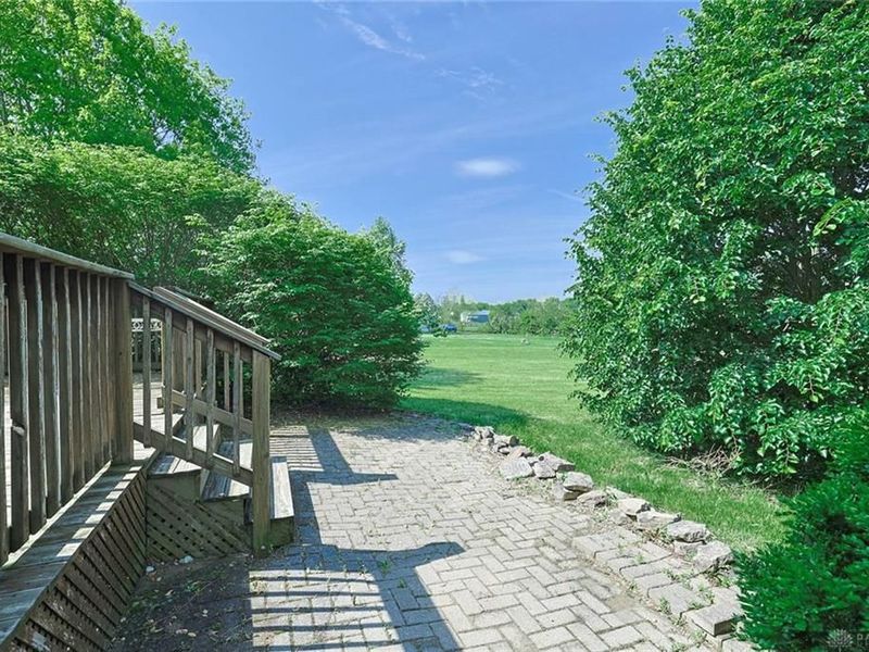 639 Deerhorn Trail, Bath Township, OH 45387 Photo 41