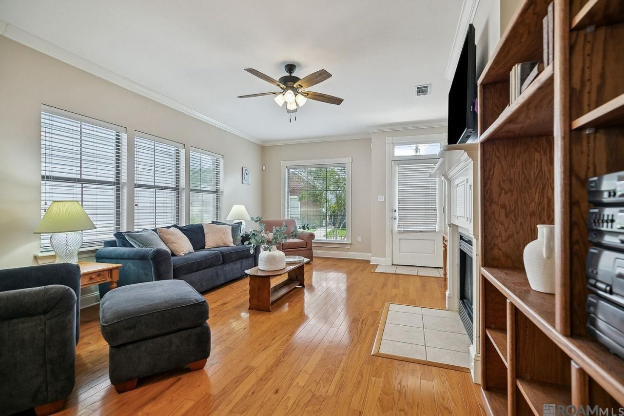 12500 Old Hammond Hwy, Unit #W2, Baton Rouge, LA 70816 Main Photo