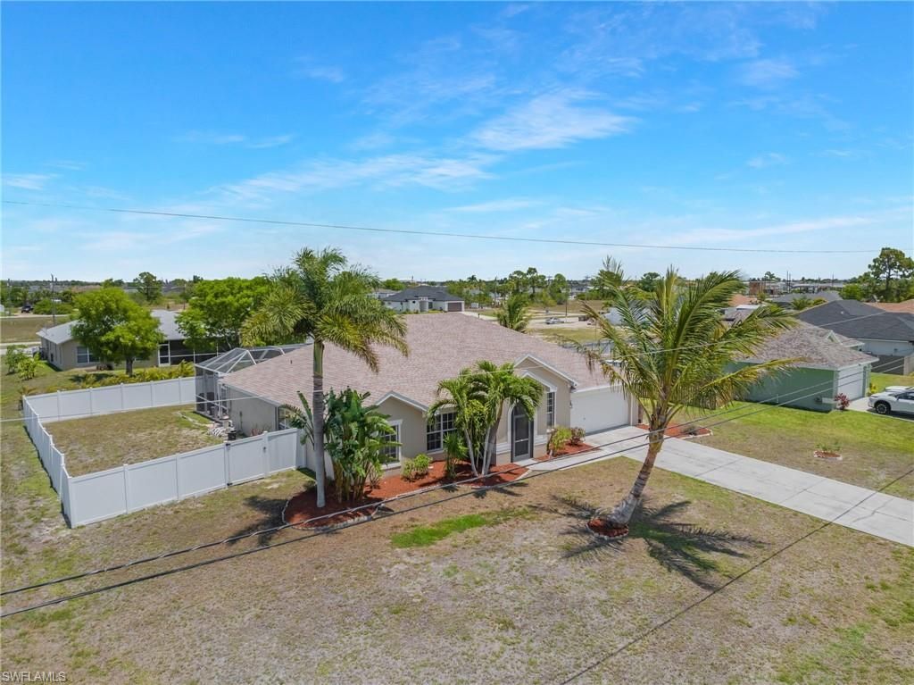 1709 NW 15th Ter, Cape Coral, FL 33993 Photo