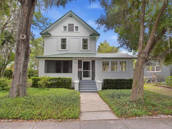533 N SANS SOUCI AVENUE , DELAND, FL 32720