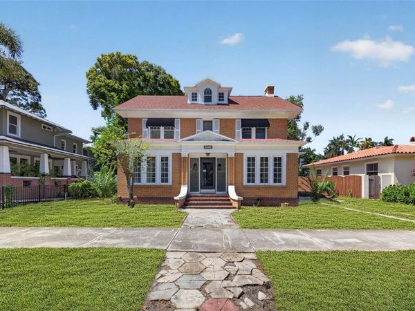 835 16TH AVENUE NE, ST PETERSBURG, FL 33704