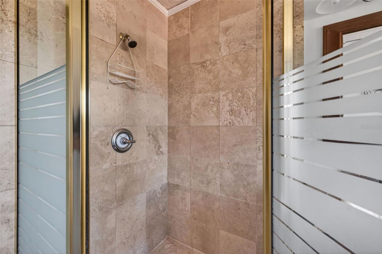 835 16th Avenue Ne, Saint Petersburg, FL 33704 Photo