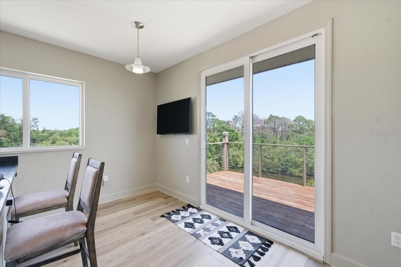 1130 S Florida Avenue, Tarpon Springs, FL 34689 Photo