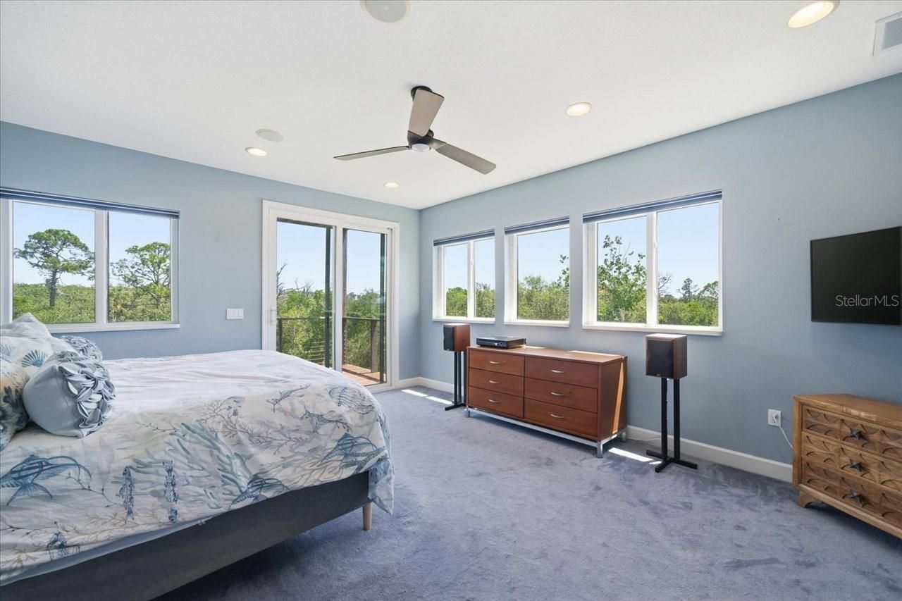 1130 S Florida Avenue, Tarpon Springs, FL 34689 Photo