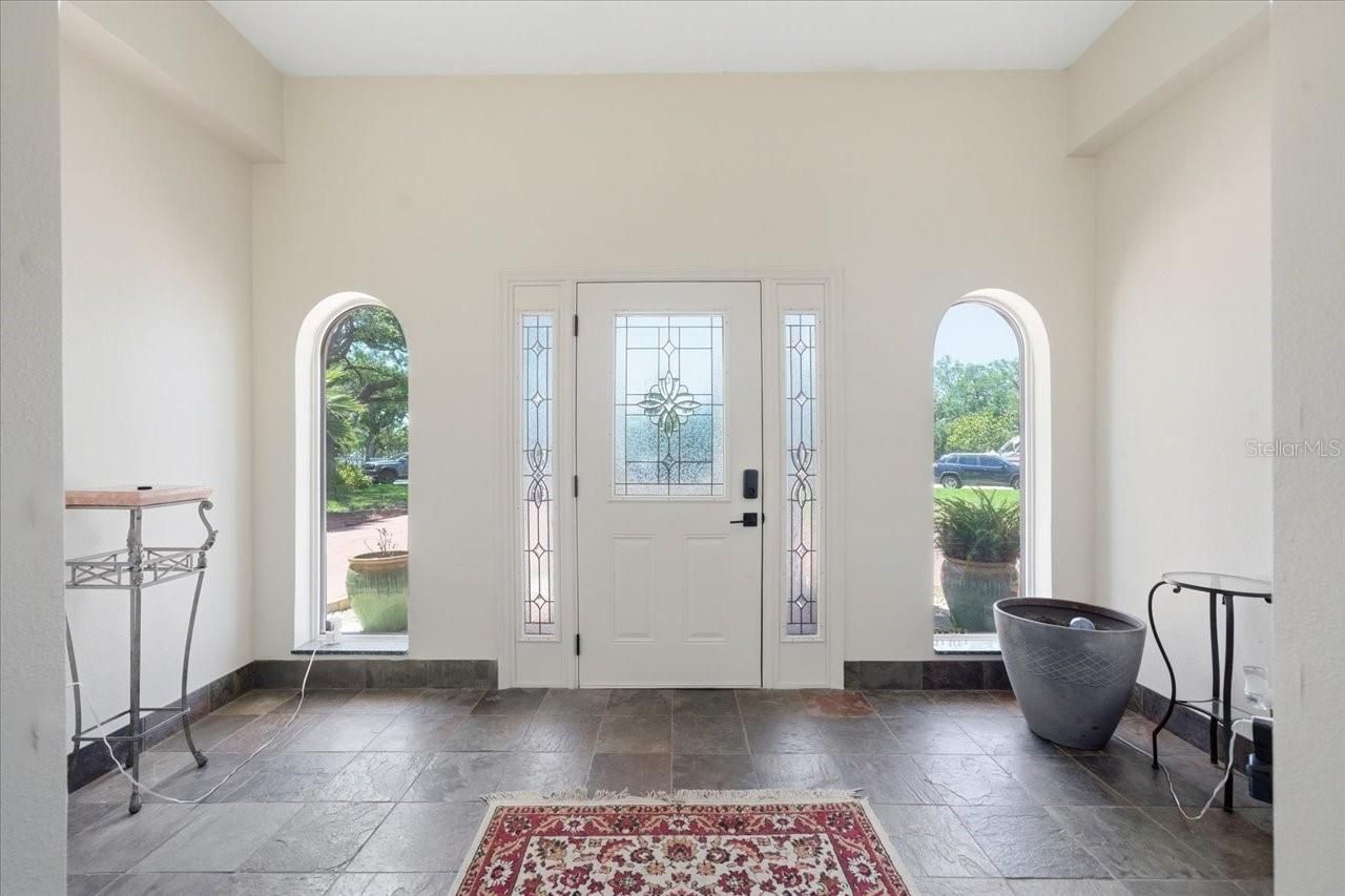 1130 S Florida Avenue, Tarpon Springs, FL 34689 Photo