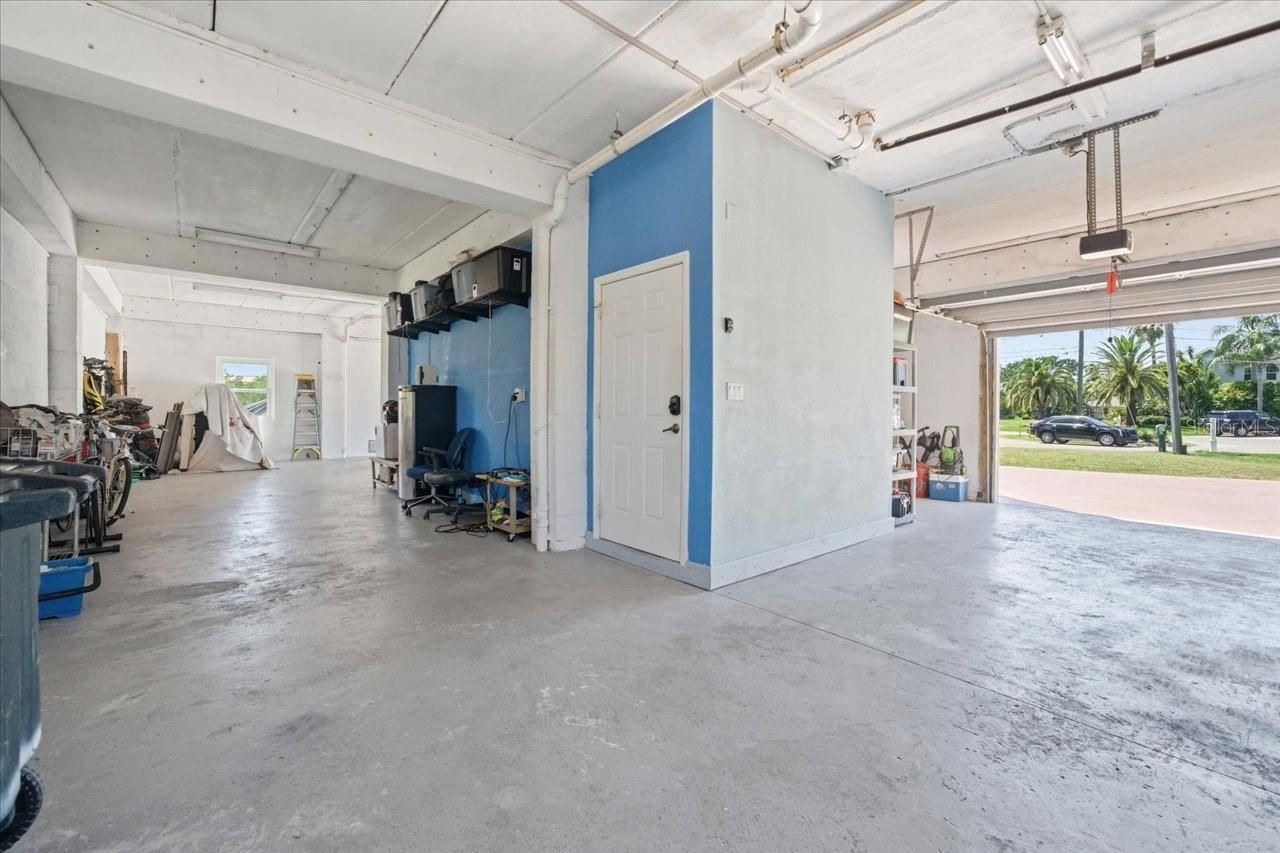 1130 S Florida Avenue, Tarpon Springs, FL 34689 Photo