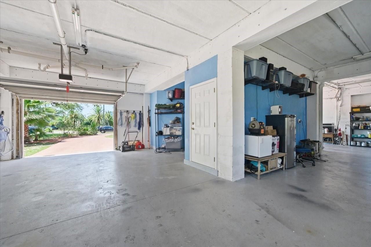 1130 S Florida Avenue, Tarpon Springs, FL 34689 Photo