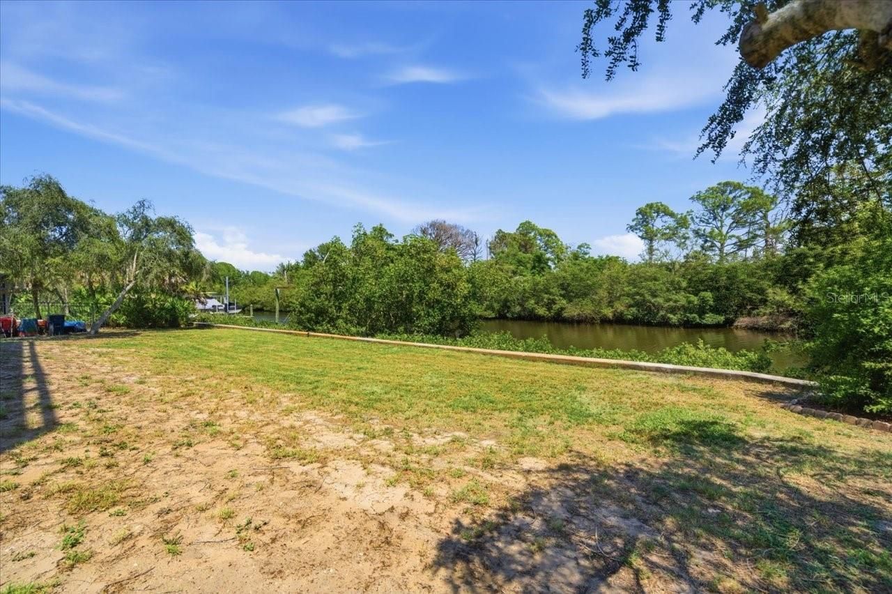 1130 S Florida Avenue, Tarpon Springs, FL 34689 Photo
