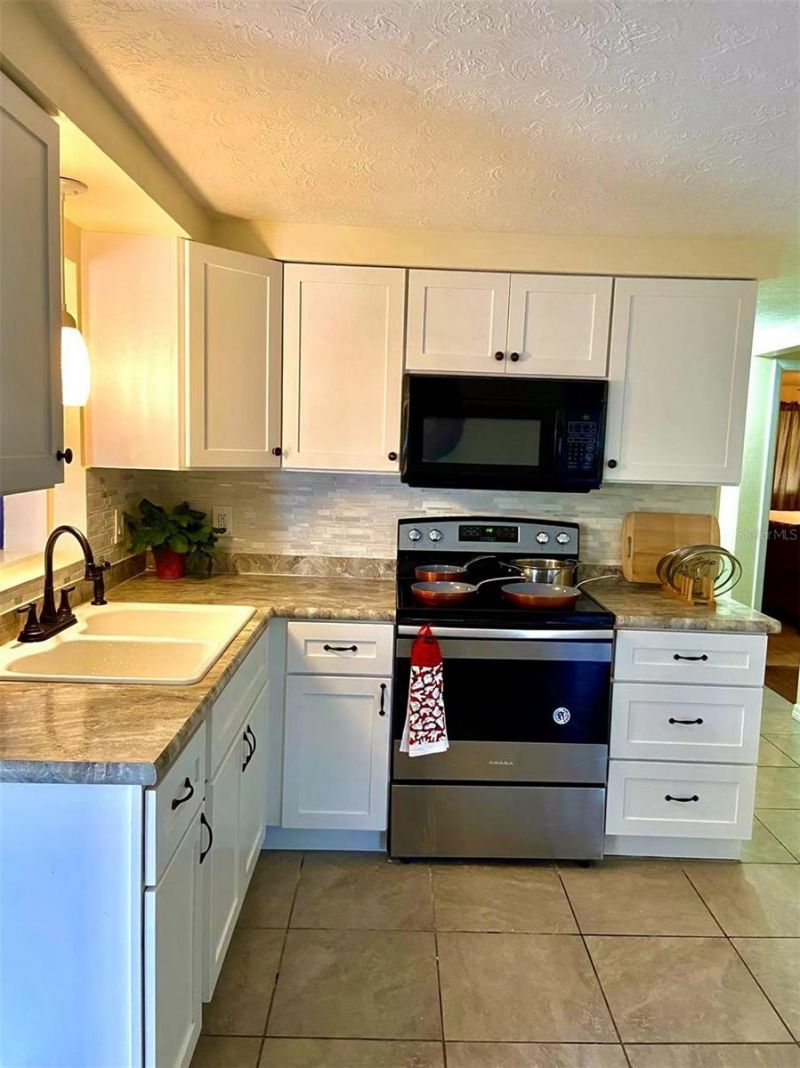 2048 Melody Drive , Holiday, FL 34691 Photo