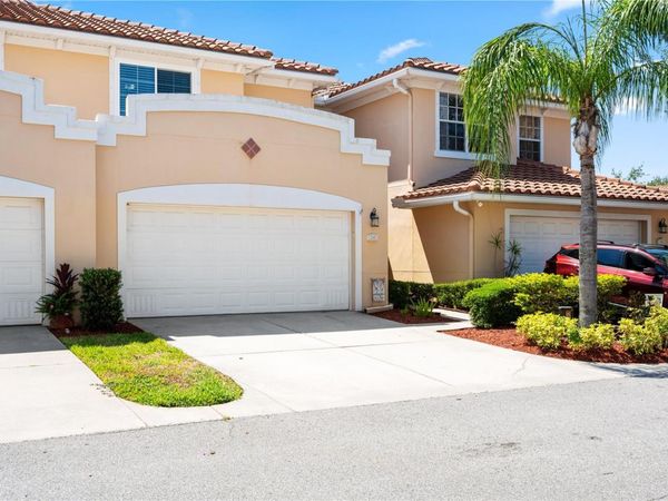 210 VALENCIA CIRCLE , ST PETERSBURG, FL 33716