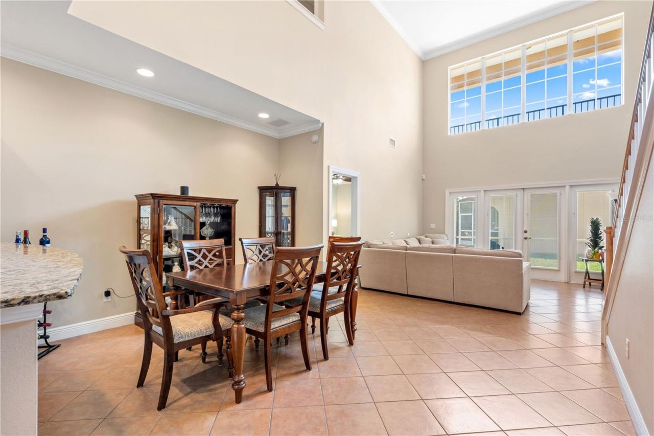210 Valencia Circle , Saint Petersburg, FL 33716 Photo