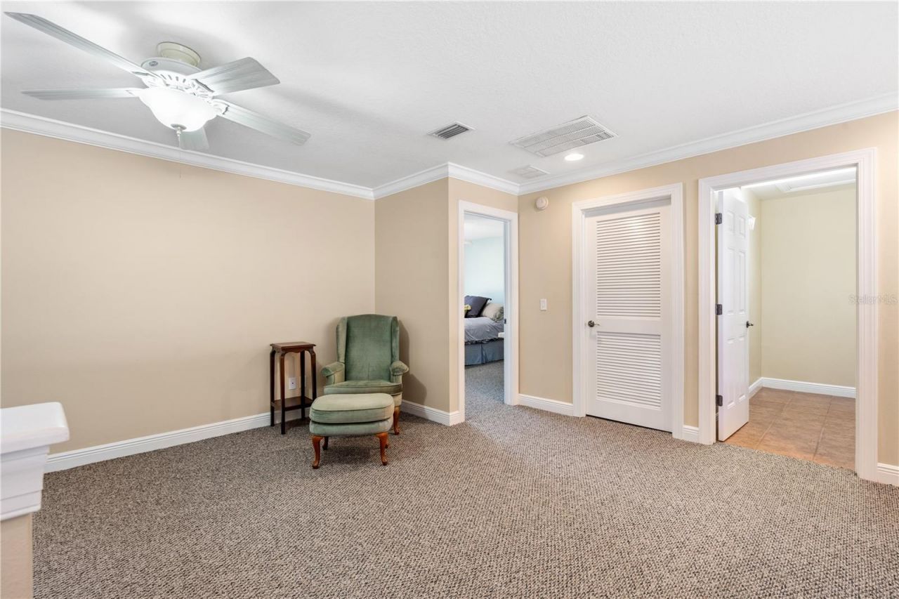 210 Valencia Circle , Saint Petersburg, FL 33716 Photo