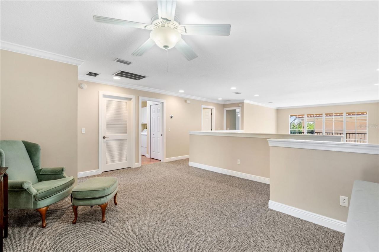 210 Valencia Circle , Saint Petersburg, FL 33716 Photo