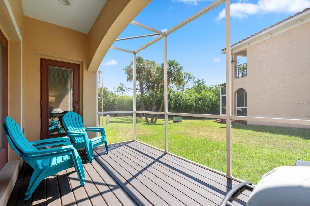 210 Valencia Circle , Saint Petersburg, FL 33716 Photo