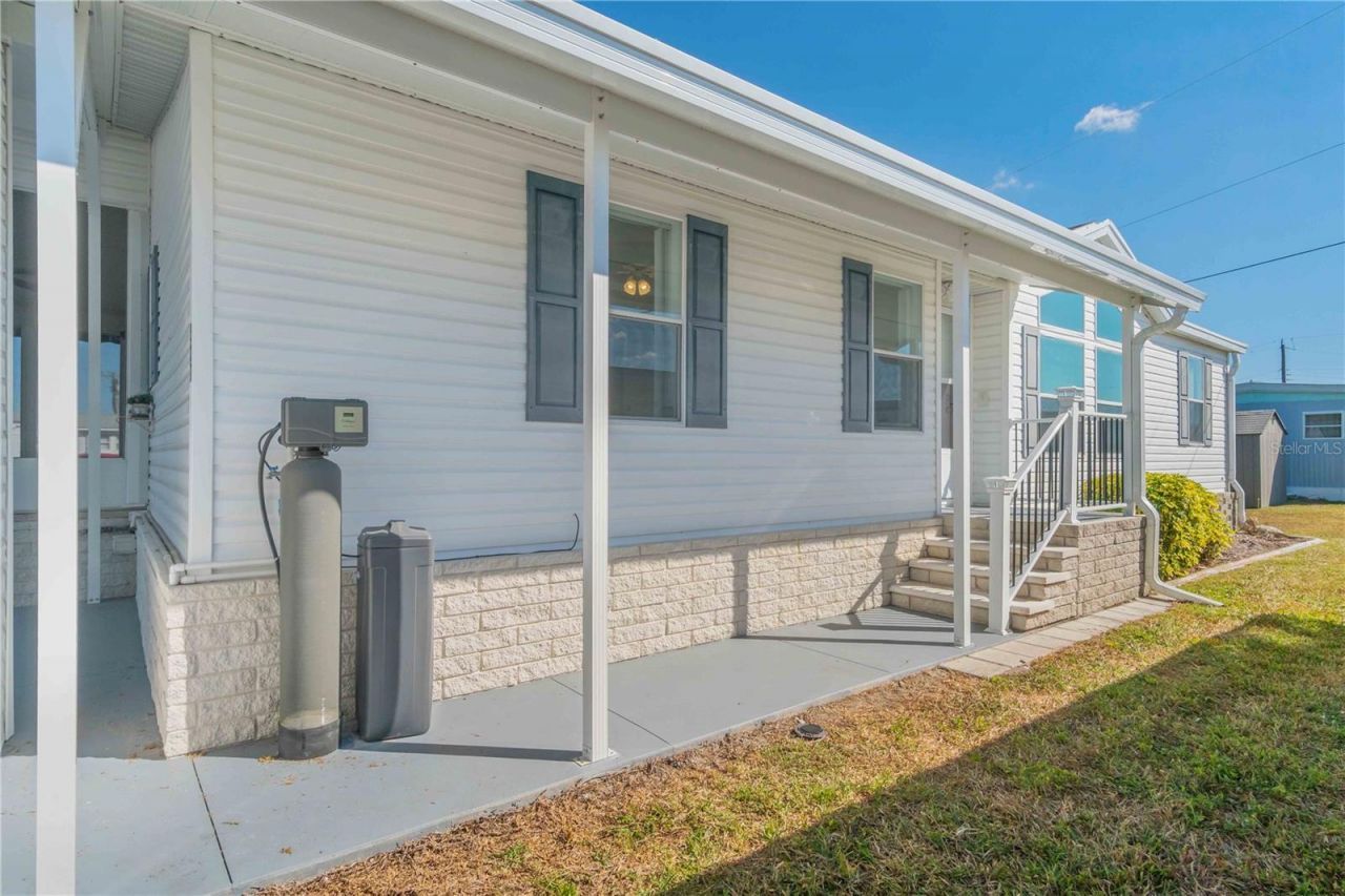 527 Fleetwood Street , North Port, FL 34287 Photo
