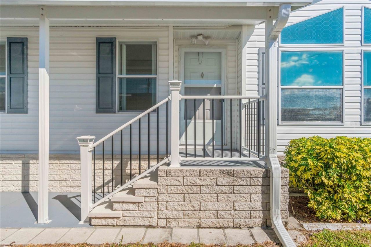 527 Fleetwood Street , North Port, FL 34287 Photo