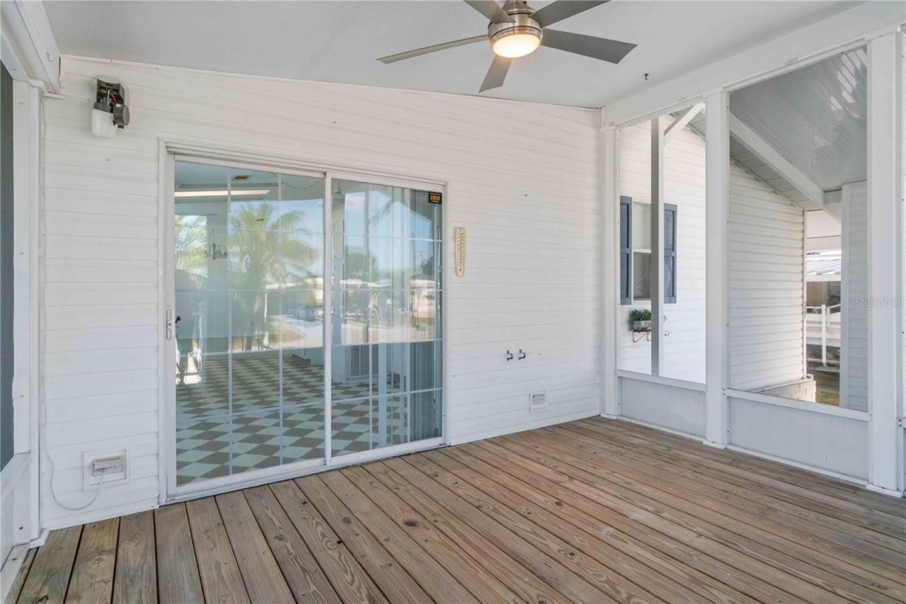 527 Fleetwood Street , North Port, FL 34287 Photo