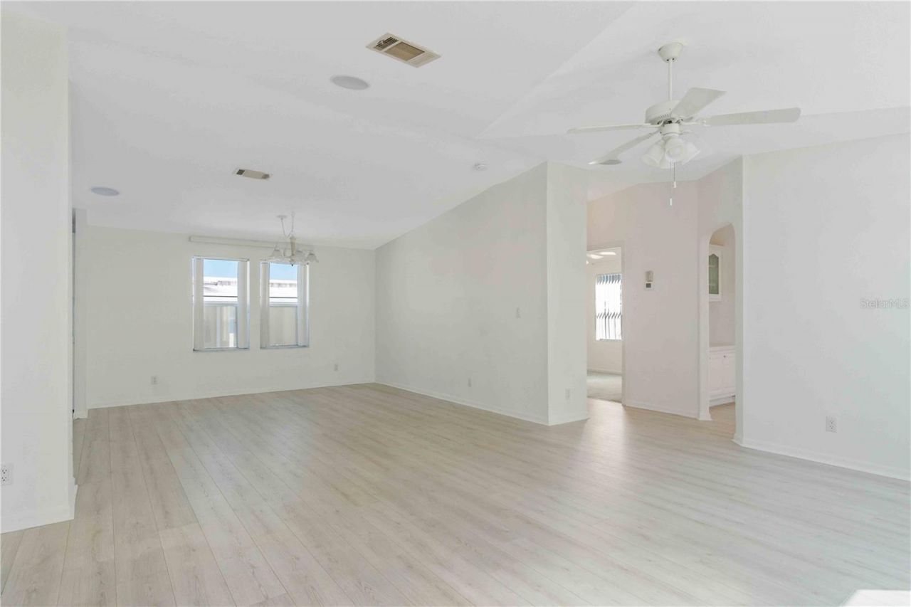527 Fleetwood Street , North Port, FL 34287 Photo