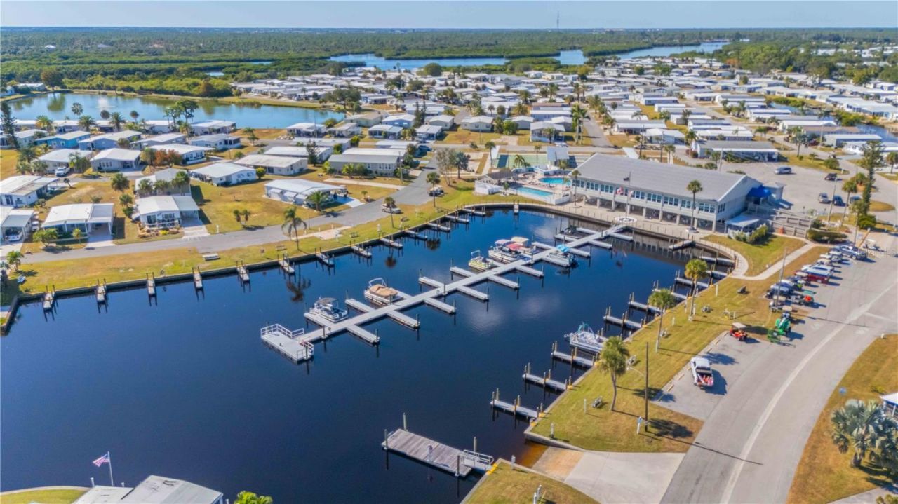 527 Fleetwood Street , North Port, FL 34287 Photo