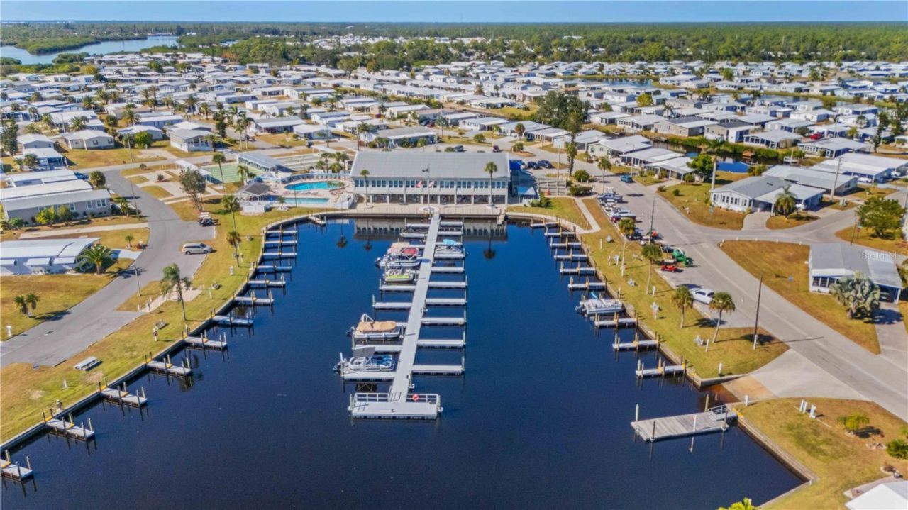 527 Fleetwood Street , North Port, FL 34287 Photo