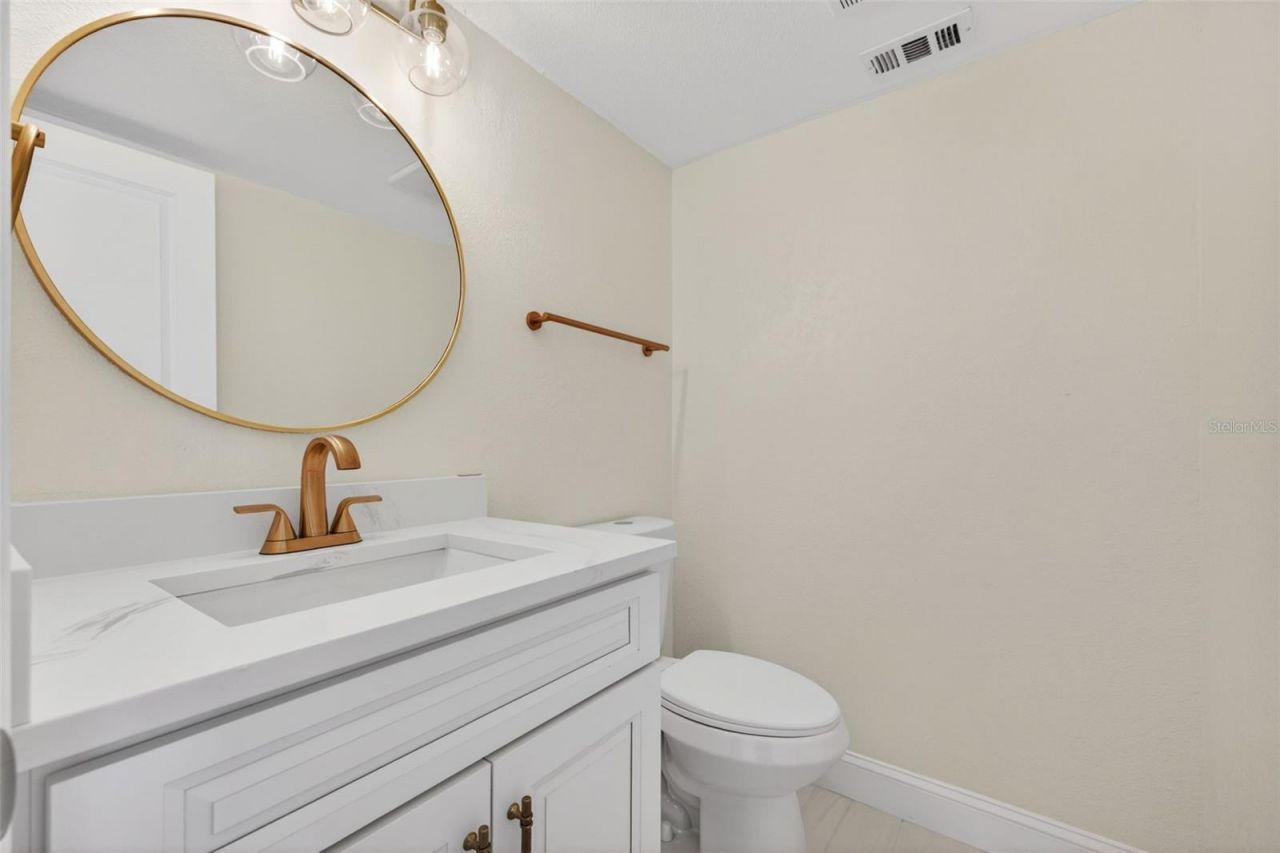 6497 Cape Hatteras Way Ne, Unit 3, Saint Petersburg, FL 33702 Photo